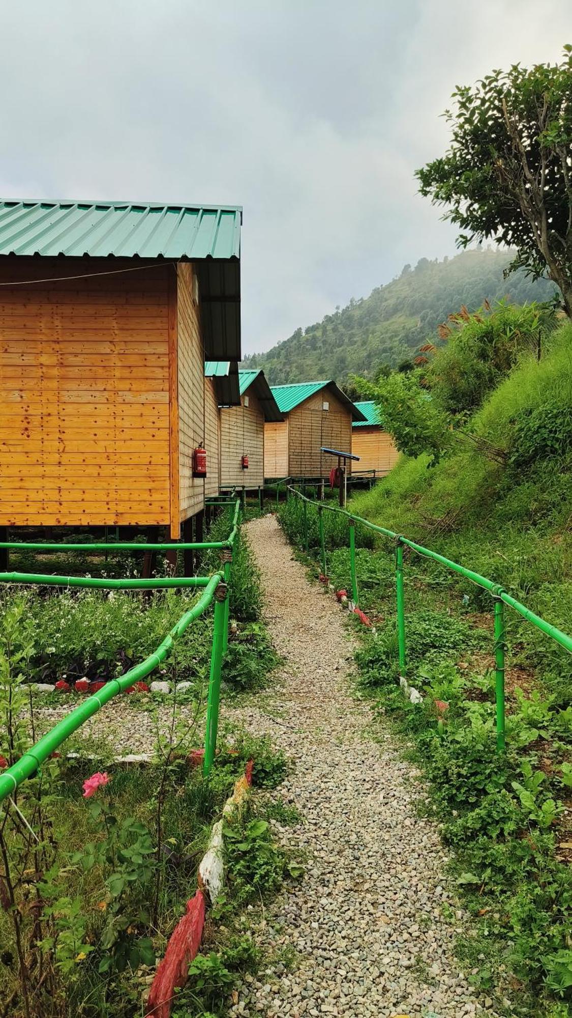 The Sunbird Retreat Resort Nainital Zewnętrze zdjęcie